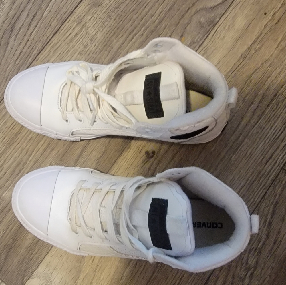 ⚡️White Converse - Picture 3 of 7